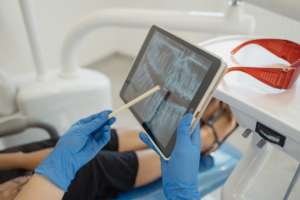 Tablette tactile - Installation de matériel informatique et radiologie Dentaire l KONIBO